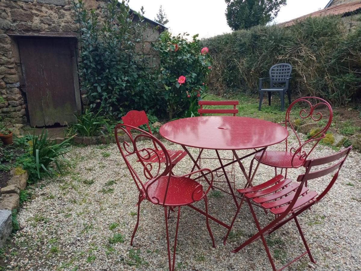 Gite Les Trefles Proche De La Plage En Baie Du Mont St Michel Carolles Eksteriør billede